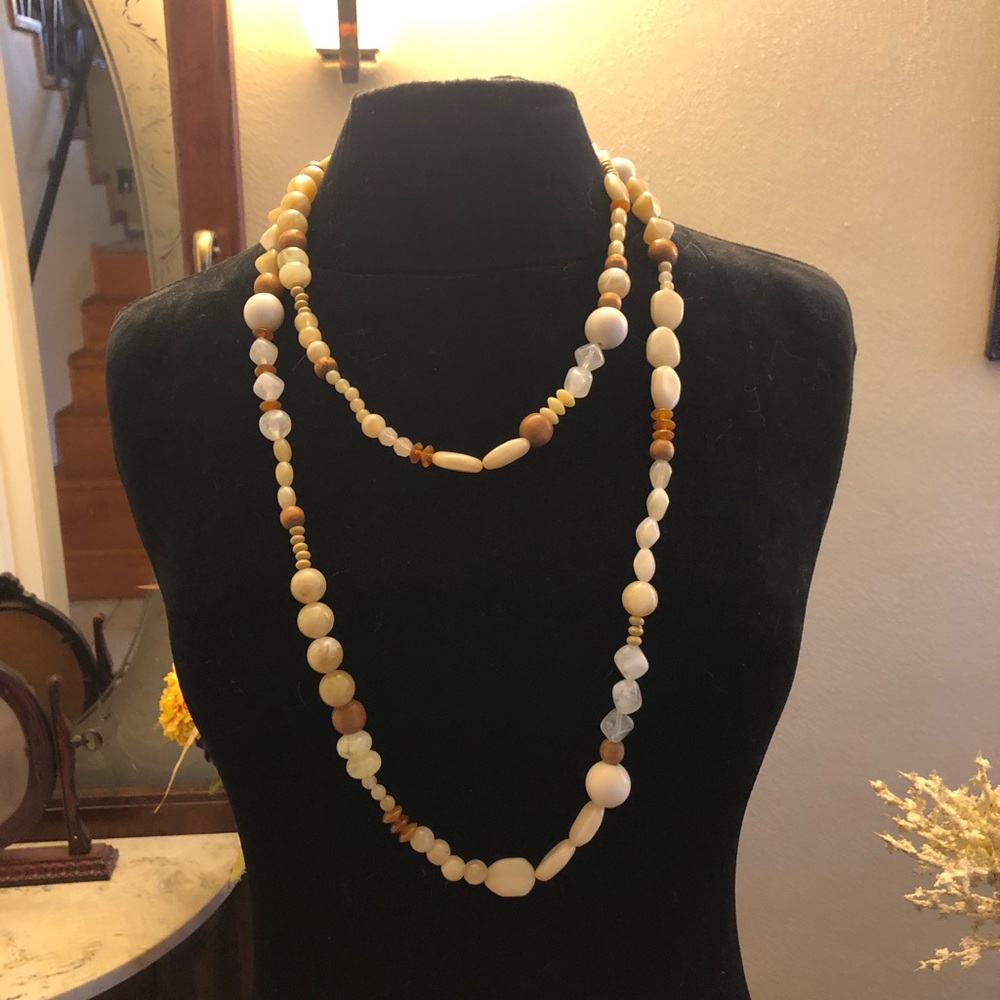 Necklace - Picture 3 of 3